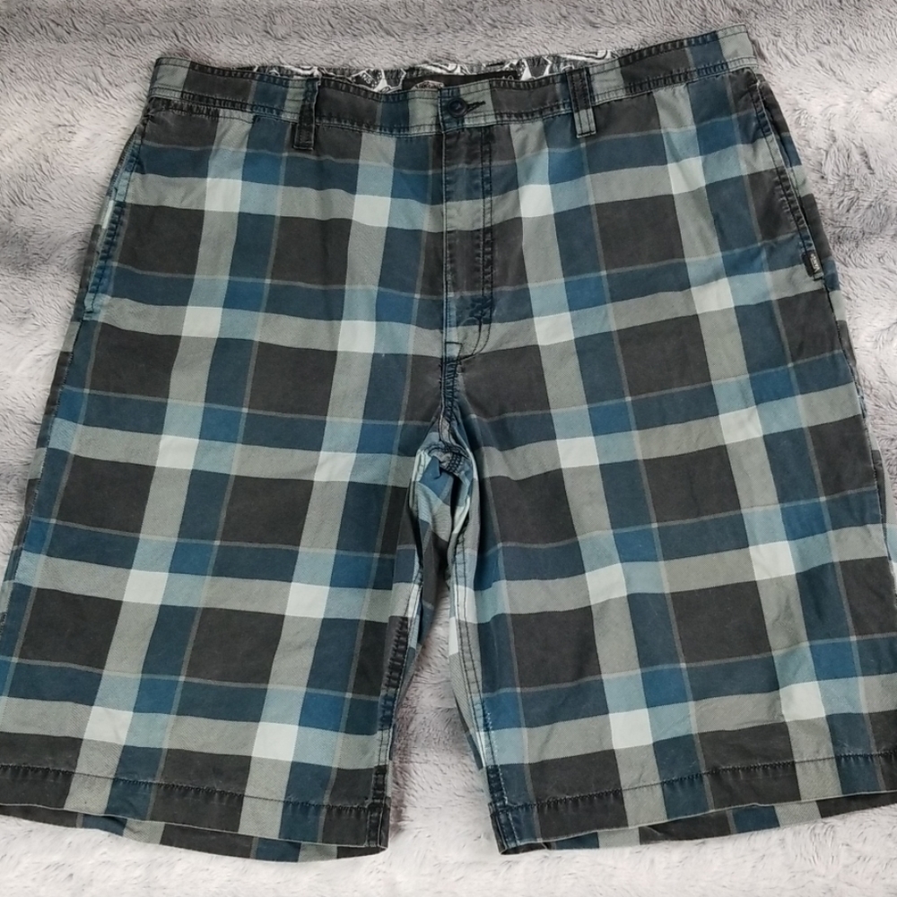 Van's plaid shorts